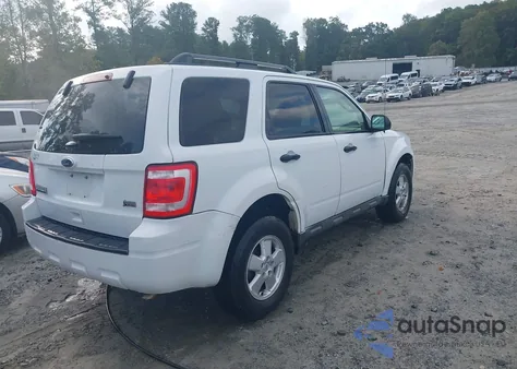 2011 Ford Escape Xlt из США, поврежденный, VIN 1FMCU0DG8BKC12253
